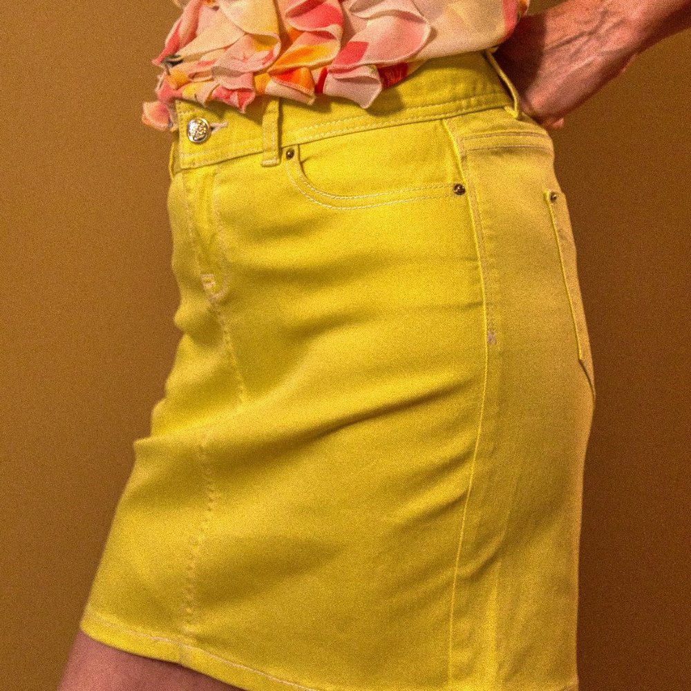 Womens shirt and skirt